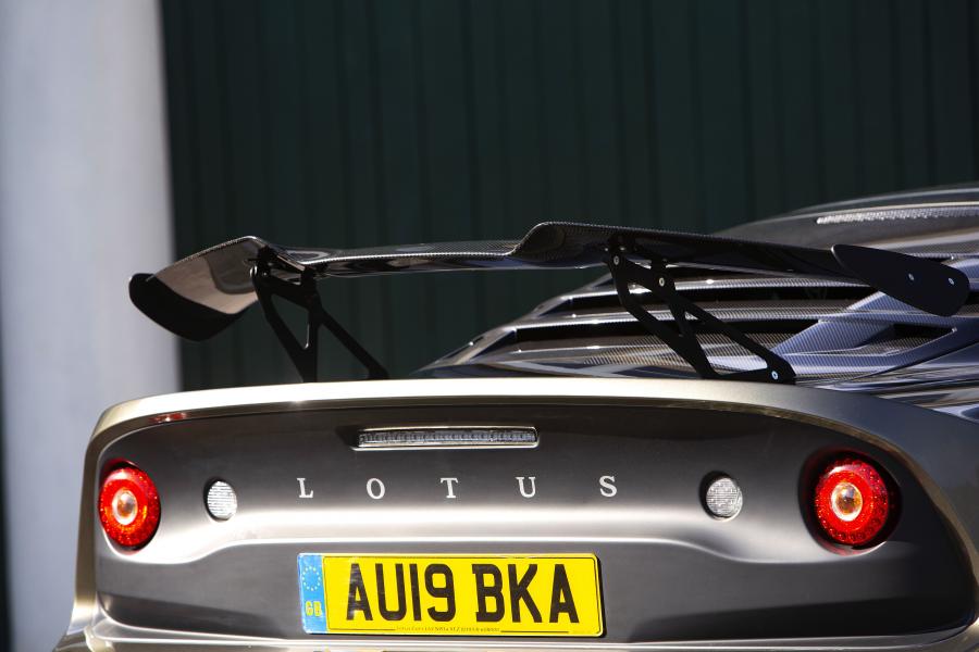 Детали экстерьера Lotus Exige Sport 410 2018 года  (UK) (фото 27 из 45)